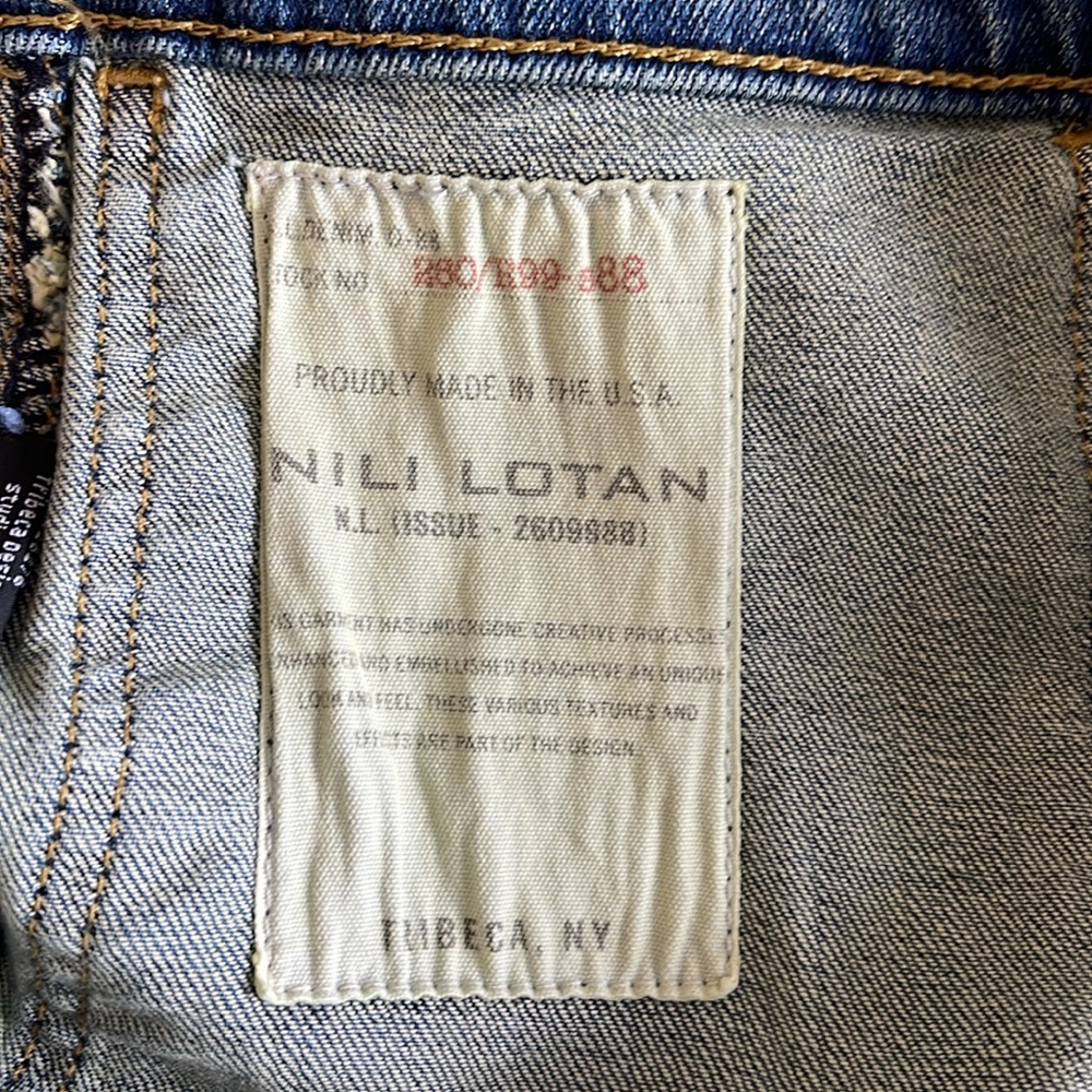 NILI LOTAN | Livie Denim Short - Picture 9 of 9